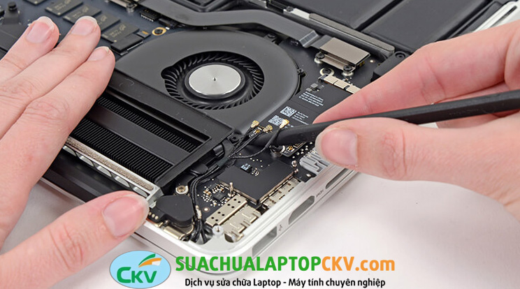 Lý Do Quạt Laptop Kêu To Gây Tiếng Ồn và Cách Khắc Phục